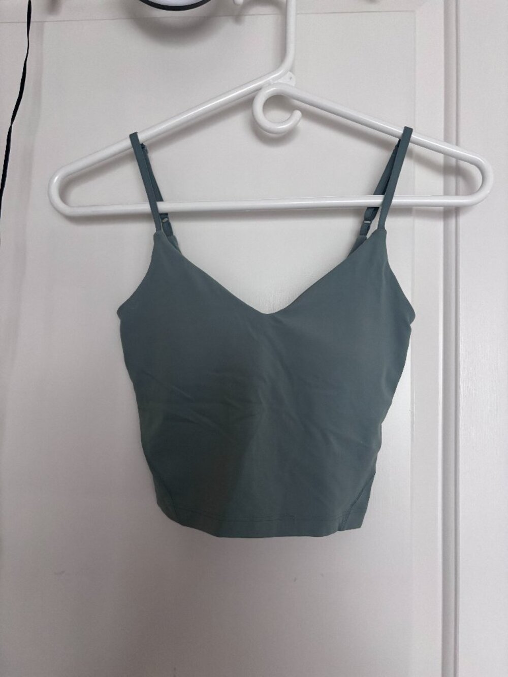 Pre-worn MINT Lululemon Women's Size 0 Light Green Sports Bra
